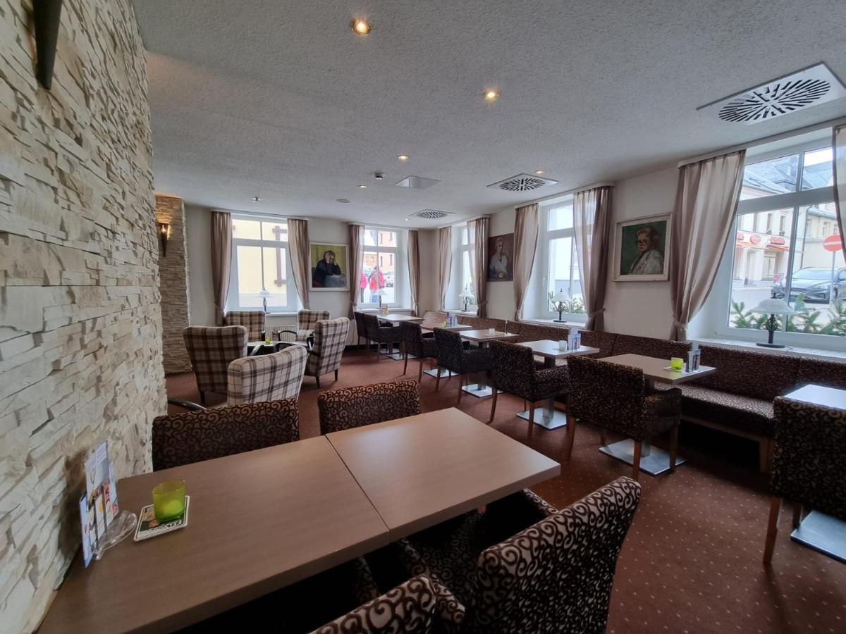 Rathaushotels Oberwiesenthal All Inclusive Bagian luar foto